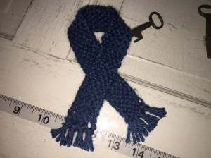 Mini scarf